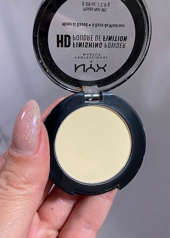 NYX Mineral Bazlı HD Bitirici Pudra - Görsel 4