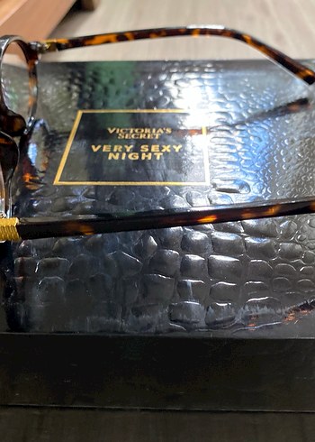 Leopar Kahverengi Kadın Gözlüğü - Görsel 2