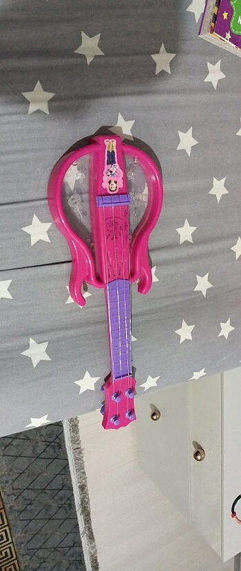 Sesli, gerçek telli oyuncak gitar