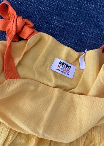 Koton Kids Renkli, fırfırlı, askılı kız elbisesi