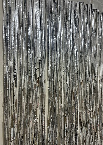 Parlak Gri Saçaklı Perde - Görsel 2