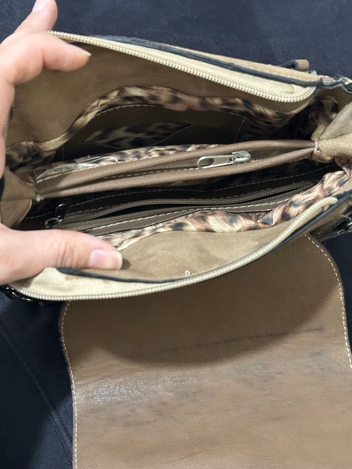 Bej Süet Tokalı Kadın Çanta - Görsel 5