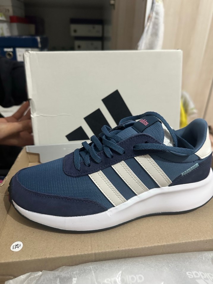 Adidas Spor Ayakkabı - Görsel 4