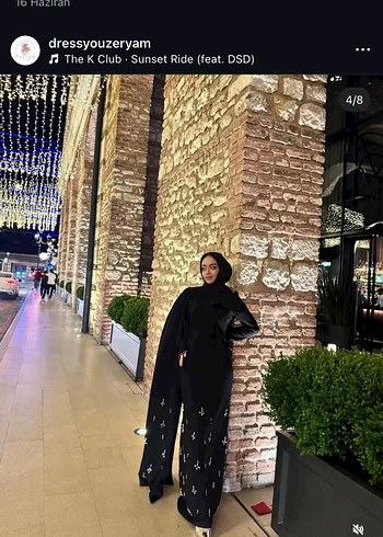 Siyah Dökümlü Gotik Kadın Şalı