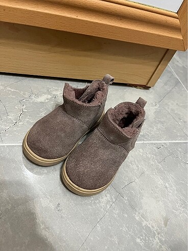 Zara çocuk bot
