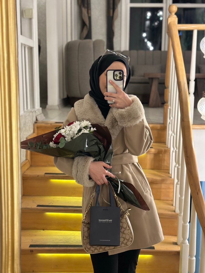 Kürk Detaylı Camel Süet Kadın Trençkot - Görsel 2