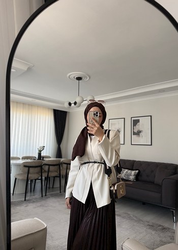 Bej Notch Yaka Uzun Kadın Ofis Ceketi kemer dahil - Görsel 3