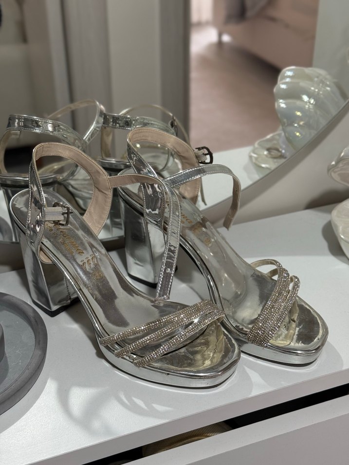 Gri Yılan Desenli Platform Topuklu Abiye Ayakkabı - Görsel 4