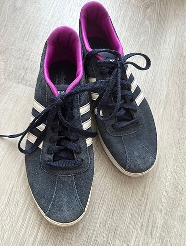39 Beden Adidas lacivert kadın ayakkabı