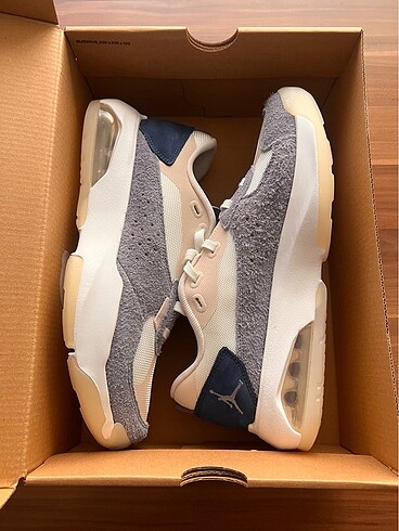 42.5 Beden Nike Basketball Shoes Jordan Air 200E