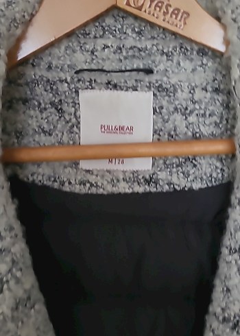 Pull and Bear Düğmeli gri uzun kaban