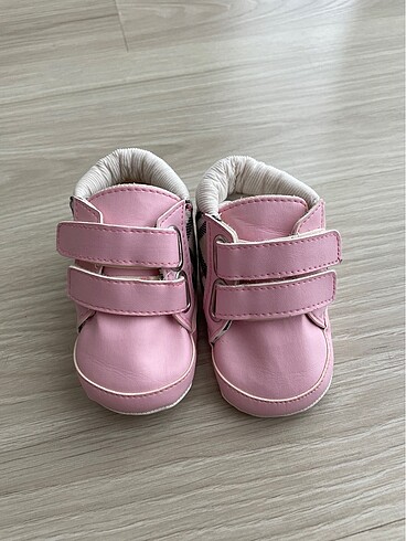 Funny Baby Funny Burberry desen bebek ayakkabısı