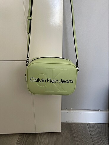 Orijinal calvin klein çanta