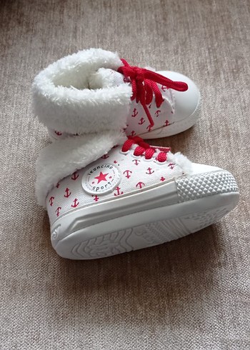 Kız Bebek Beyaz Nakışlı İlk Adım Ayakkabısı - Görsel 2