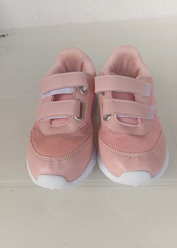 Kız Çocuk Pembe Cırt Cırtlı Spor Ayakkabı 180 TL