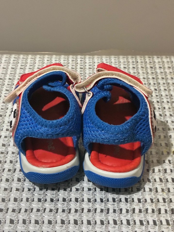 Çocuk Futbol Temalı Renkli Cırt Cırtlı Terlik - Görsel 3