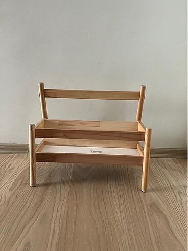 Ikea çocuk kitaplığı