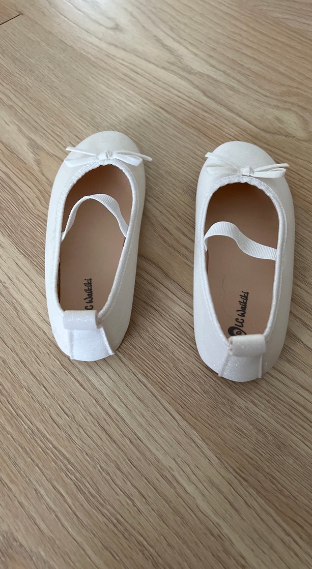 Kız Çocuk Beyaz Fiyonk Detaylı Babet - Görsel 2