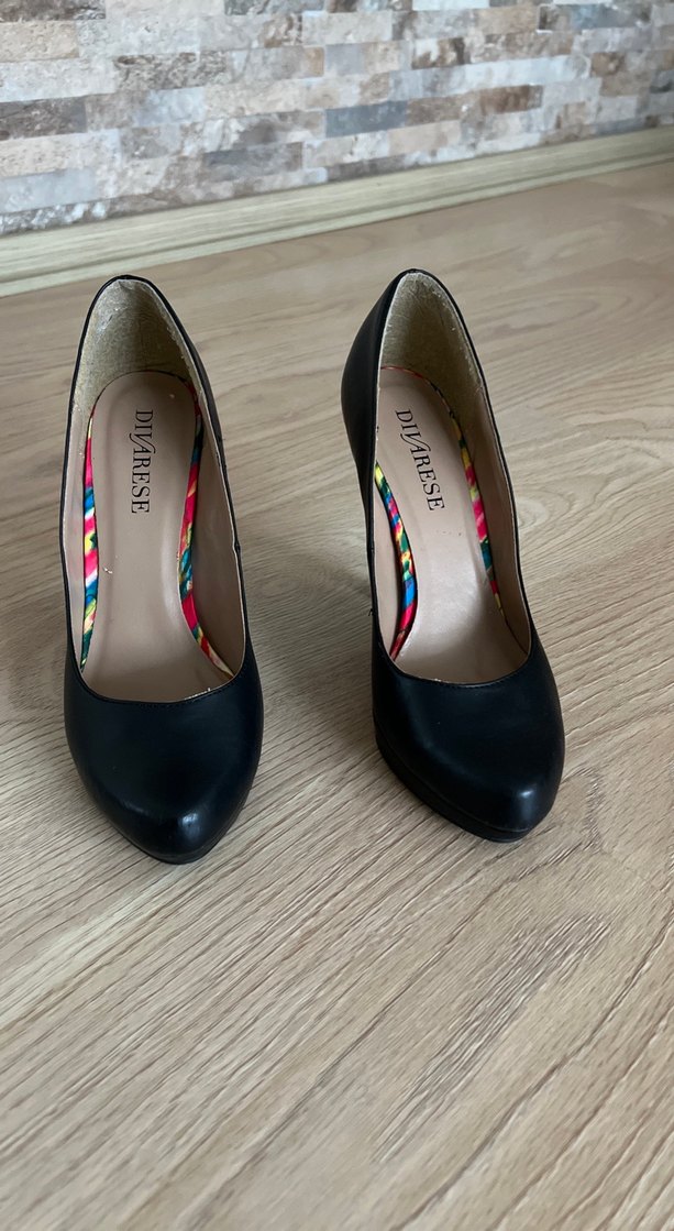 DIVARESE Siyah Topuklu ayakkabı - Görsel 3