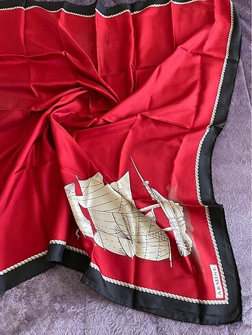 Armine İpek twill eşarp
