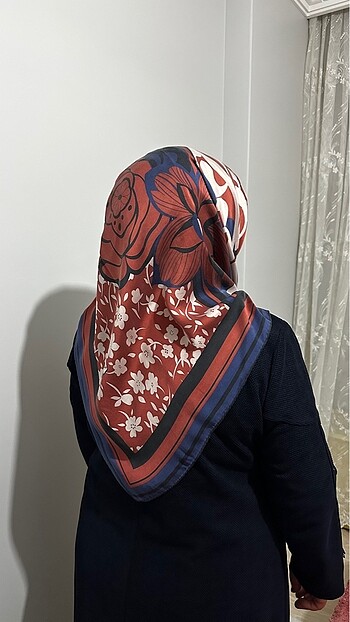 TEKBİR İPEK EŞARP