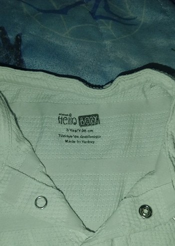 Düğmeli Beyaz Kısa Kollu Bebek Body - Görsel 4