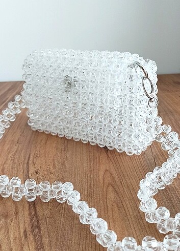 Diğer Şeffaf boncuk çanta 500 tl