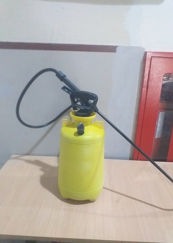 5 lt lik Uzman marka ilaçlama pompası. (çin malı değildir)