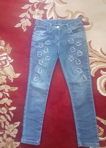 Kız çocuk kot pantolon