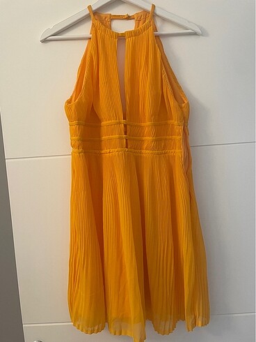 H&M şifon elbise