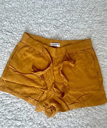 Pull and Bear Pullu and bear mini şort