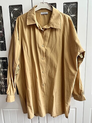 Dantel Detaylı Gömlek - Görsel 3