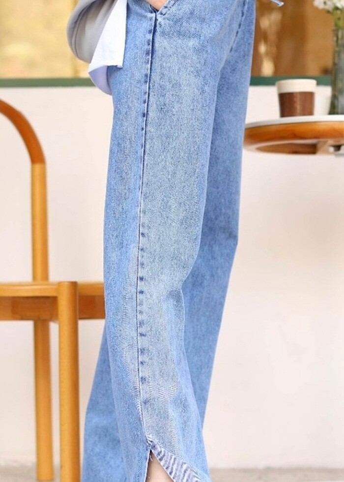 Yırtmaç detaylı bol pantolon - Görsel 2