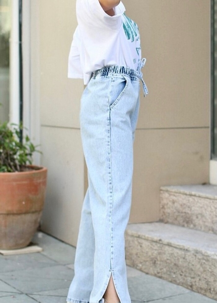 Yırtmaç detaylı bol pantolon açık mavi - Görsel 2