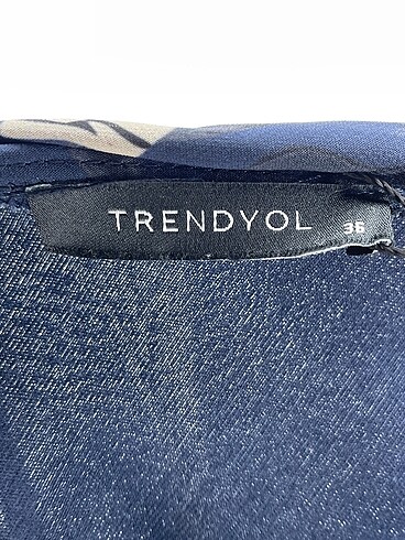 36 Beden çeşitli Renk Trendyol & Milla Uzun Elbise %70 İndirimli.