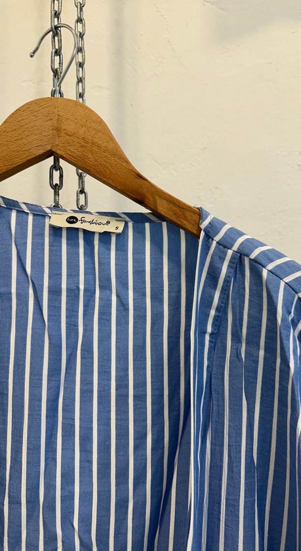 Mavi Çizgili Takımı - Görsel 2