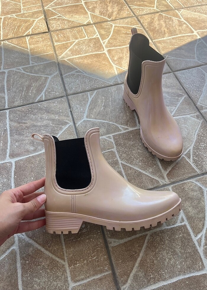 Yağmur botu krem renk - Görsel 2