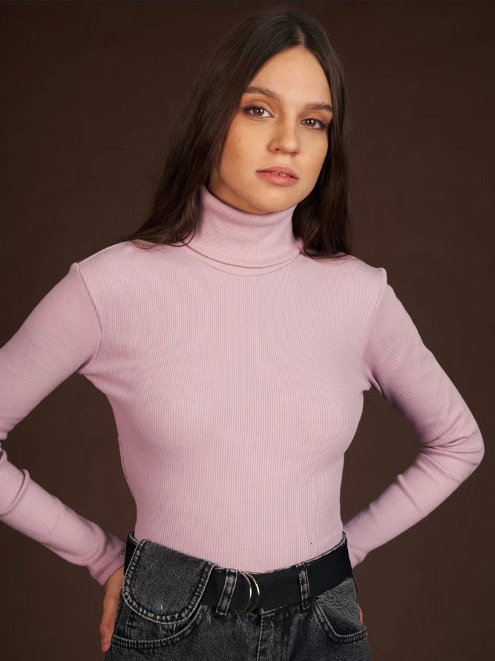 Kemer Detaylı Boğazlı Fit Triko Kazak - Görsel 2