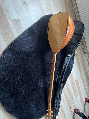 Saz müzik aleti