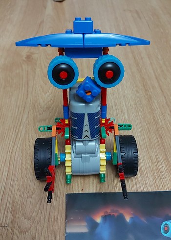  Beden Renk Renkli Lego Robot Modeli