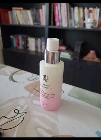Yves Rocher Bright Botanical serum 50 ml