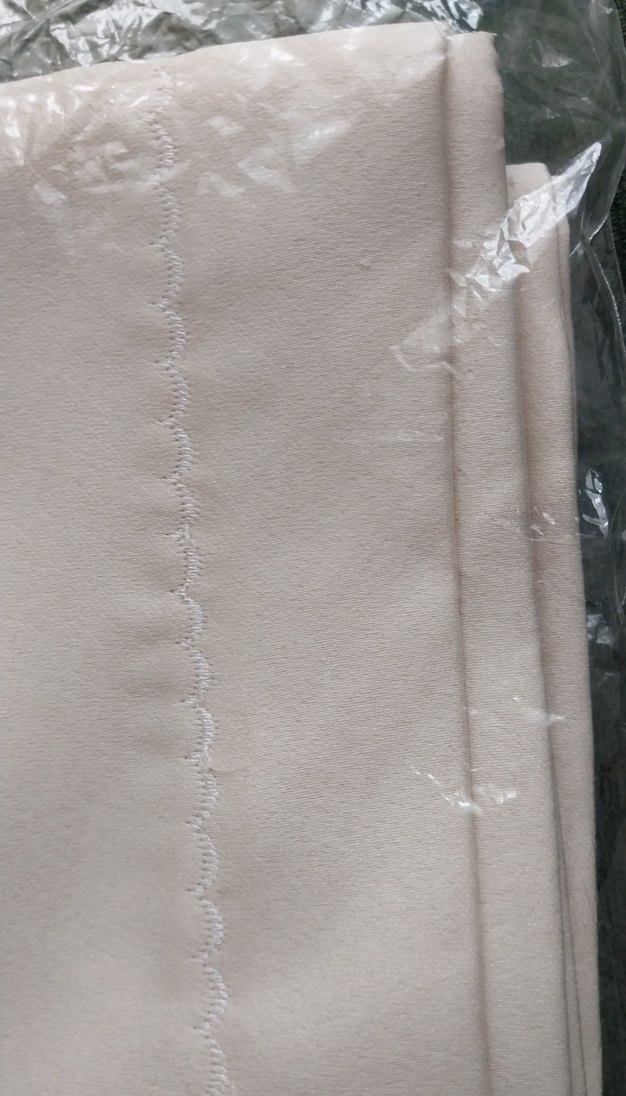 Beyaz Nakışlı Masa Örtüsü - Görsel 3