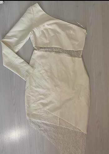 Beyaz elbise - Görsel 4