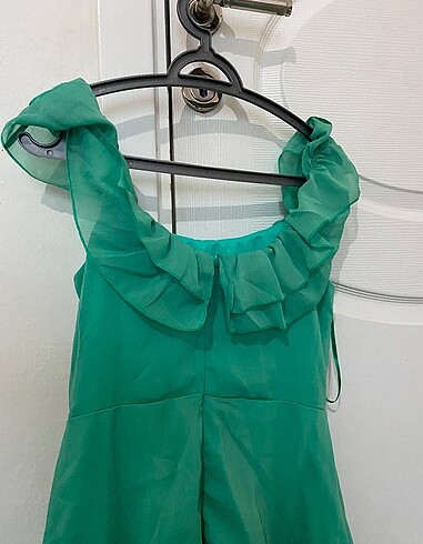 Yeşil elbise - Görsel 2
