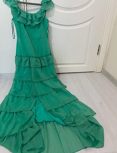 Yeşil elbise - Görsel 5