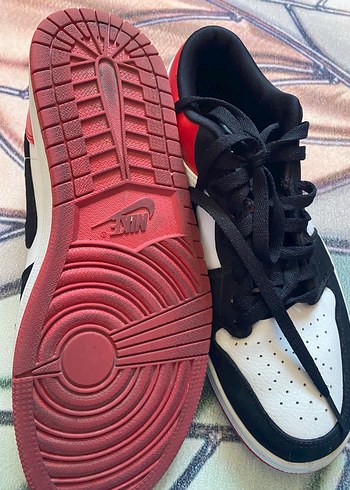  Beden beyaz Renk Nike Erkek Ayakkabı Bağı Siyah