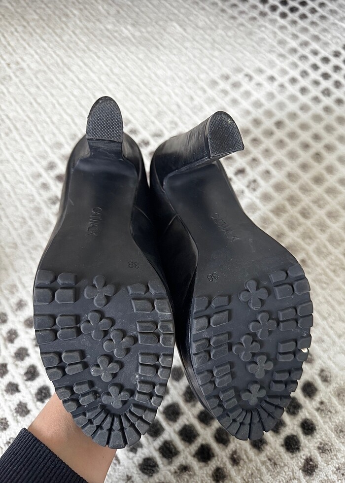 Topuklu ayakkabı - Görsel 2