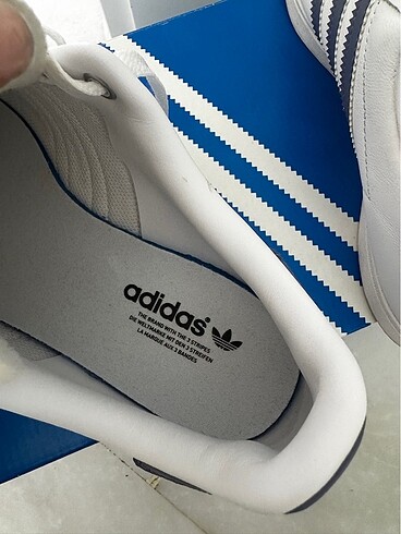 38 Beden beyaz Renk Adidas spor ayakkabı