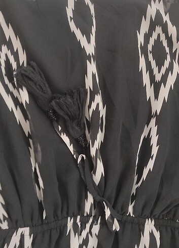 40 Beden siyah Renk Koton bel altından büzgülü kısa elbise