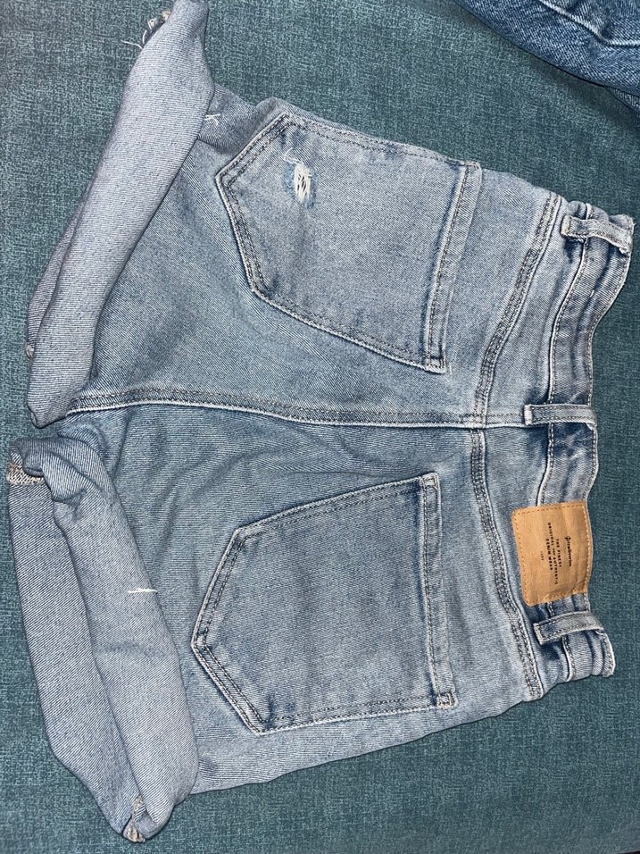 Tokalı Mavi Kadın Denim Şort - Görsel 3